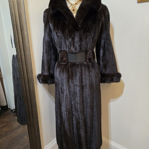 Vintage genuine mink fur coat - Picture 8 of 16